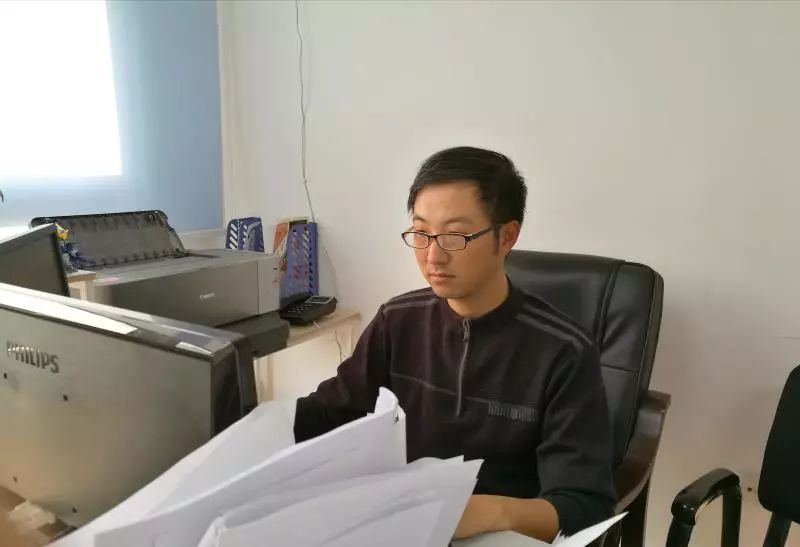 记者节丨今天，我们说自己的故事！